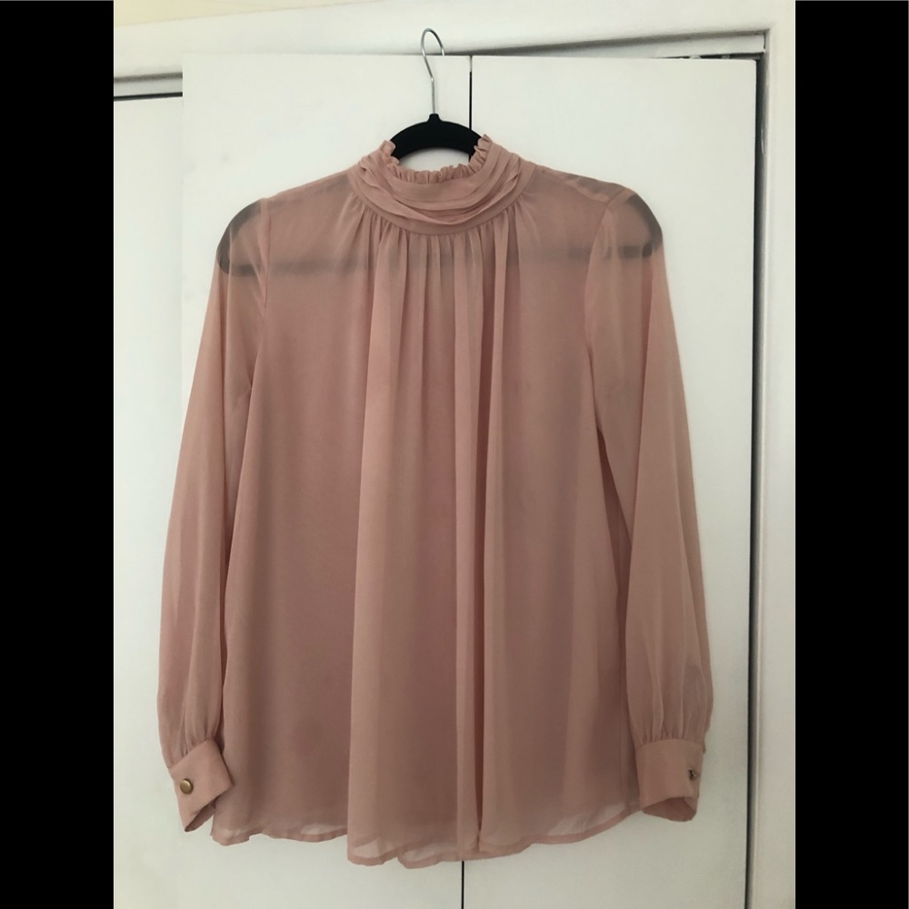 Vince Camuto high collar blouse ❤️ small